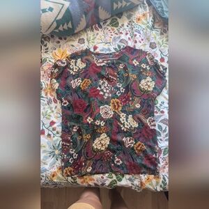 Vintage Floral Patterned Short Sleeve Top
